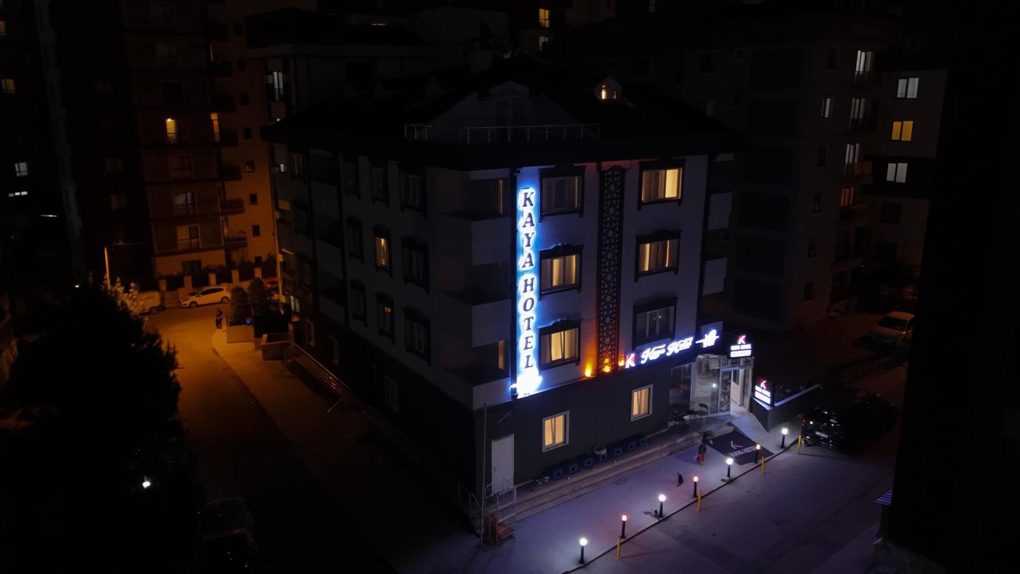 Kaya Saw * Provincia di Istanbul